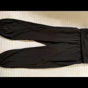 Lululemon Black Om Crop Pants